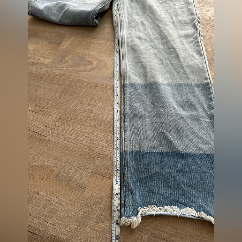 Wrangler Jeans - Picture 4 of 6